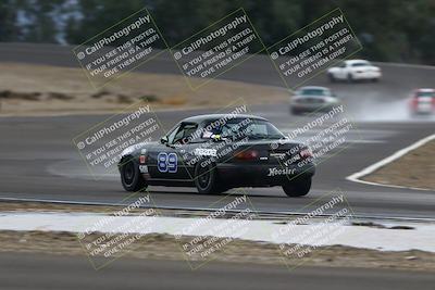 media/Nov-16-2025-CalClub SCCA (Sun) [[2975c16dfc]]/Group 4/Turn 1/